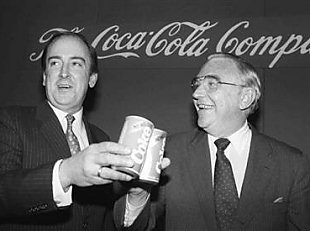 Roberto Goizueta and Donald Keough toasting New Coke