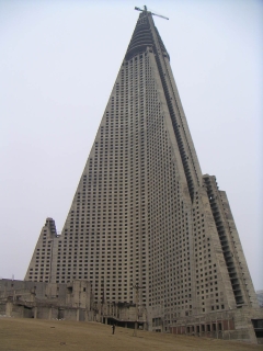 ryugyong5.jpg